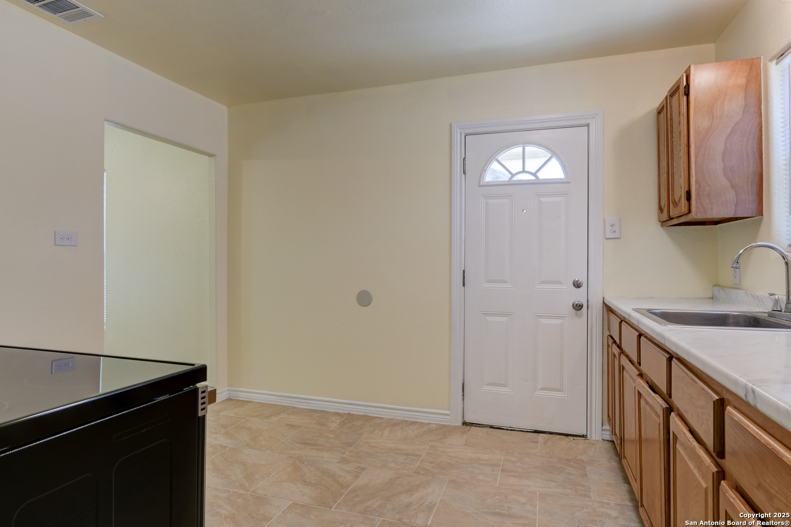 218 Waugh Street San Antonio TX 78223
