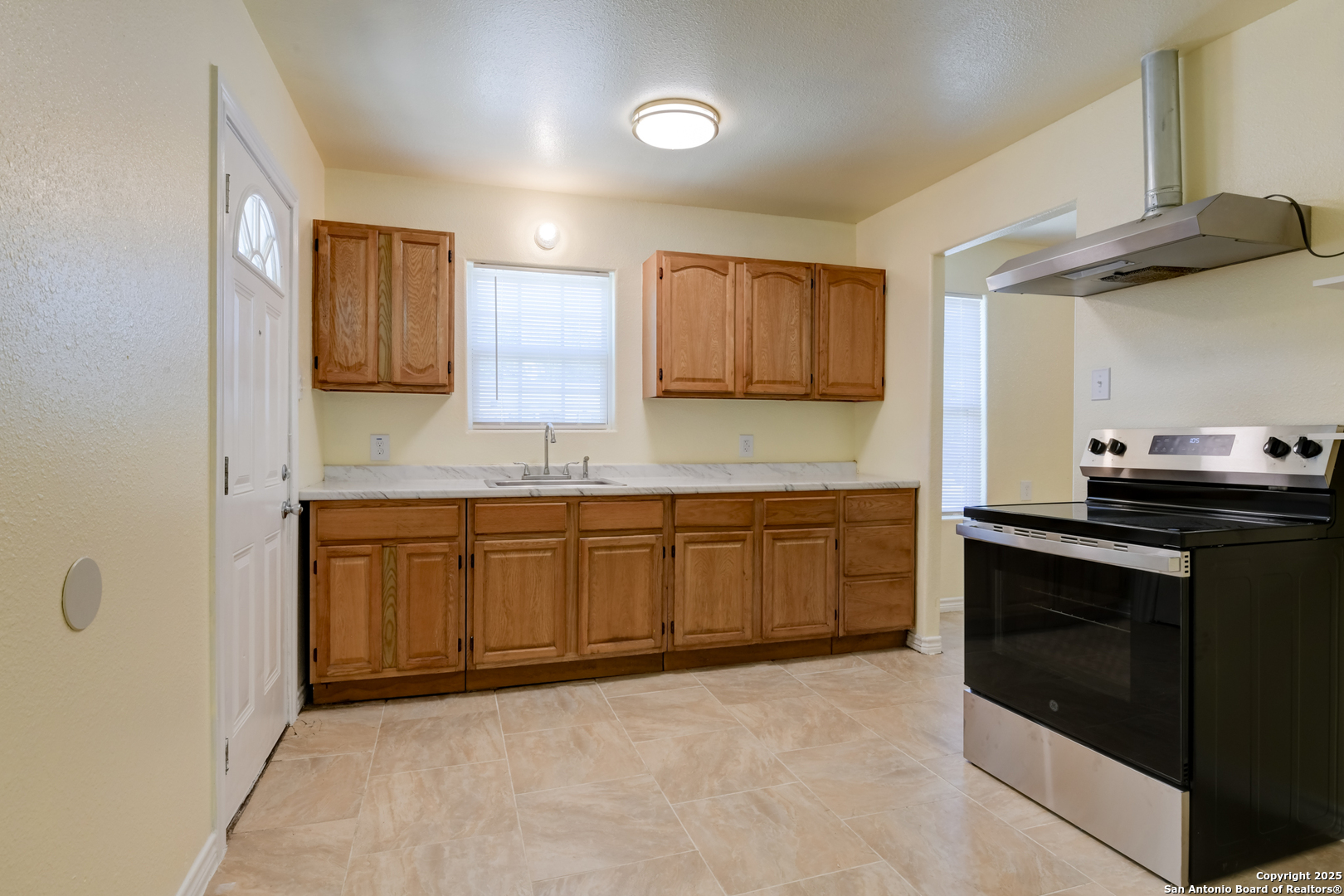 218 Waugh Street San Antonio TX 78223