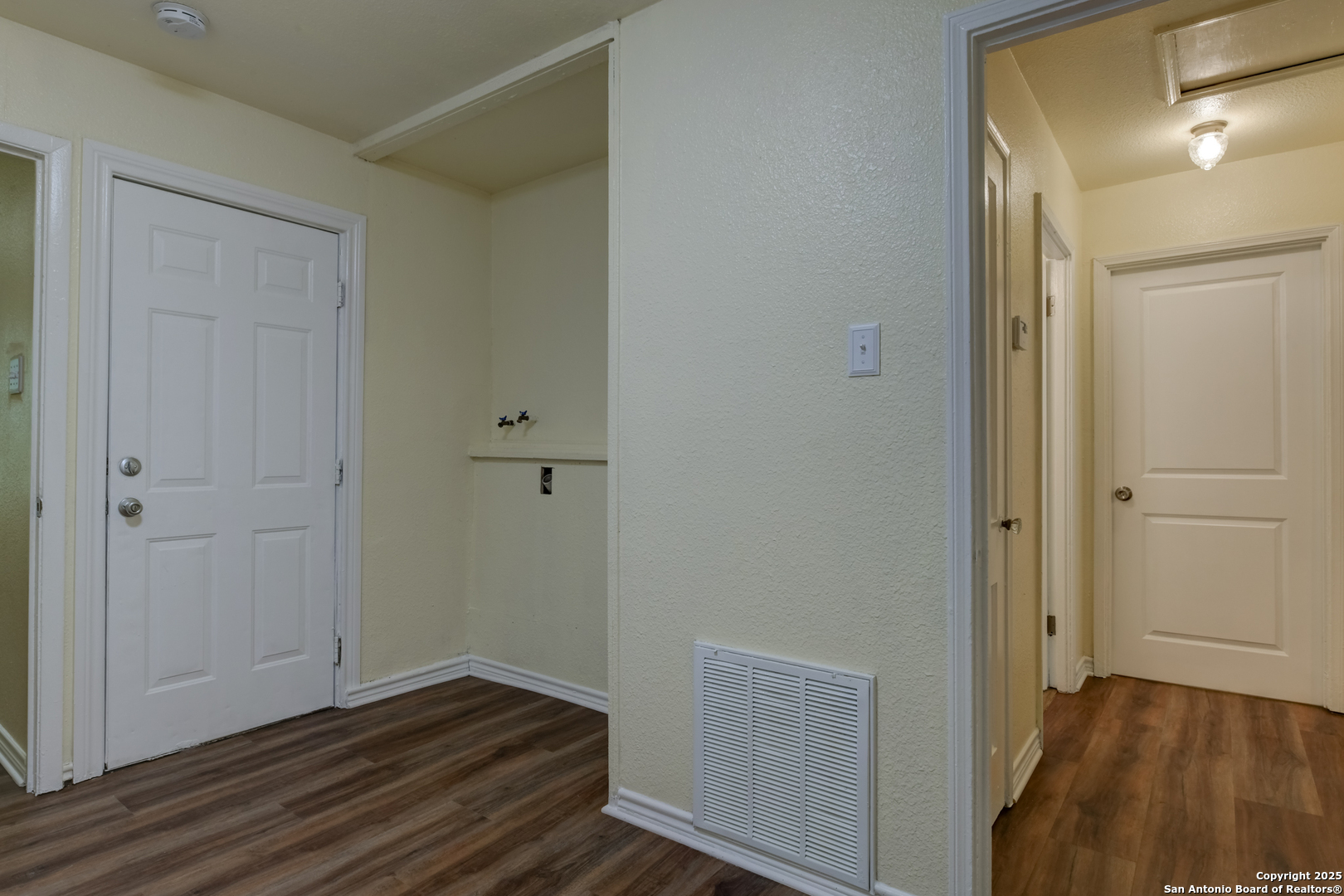 218 Waugh Street San Antonio TX 78223