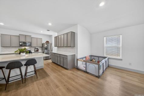14214 Lavaca Springs San Antonio TX 78253