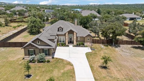 527 James Way Castroville TX 78009