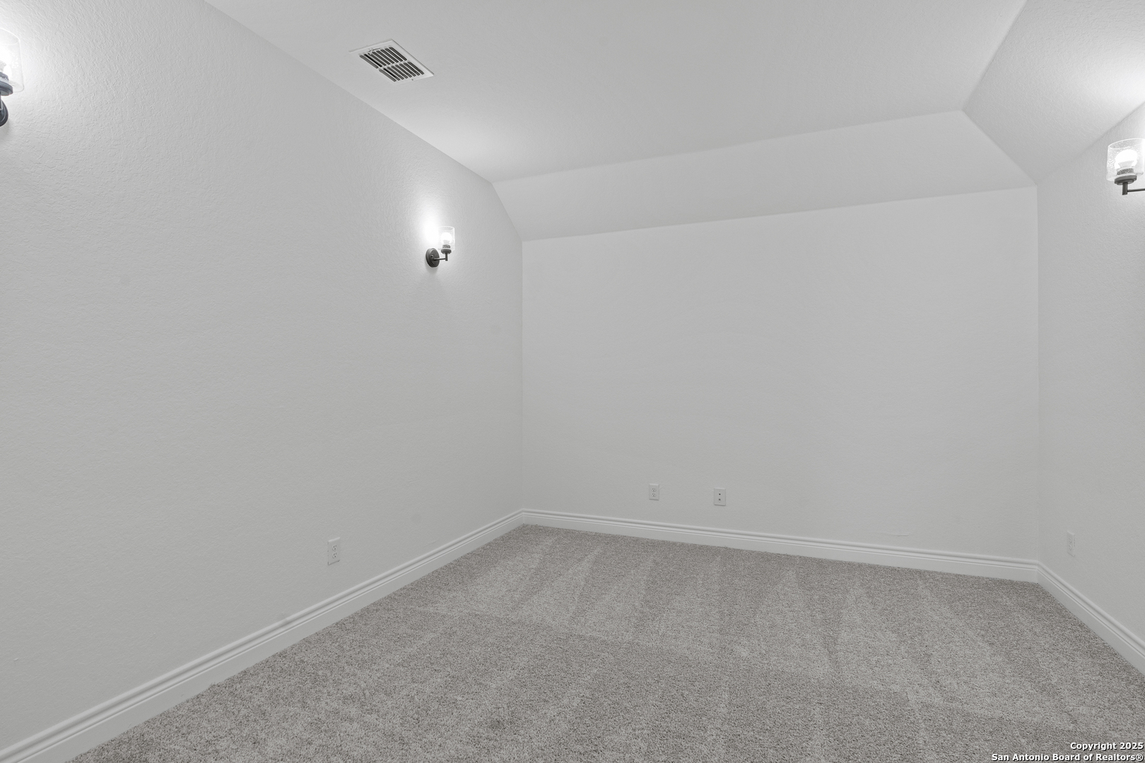 12421 Dime Box San Antonio TX 78253