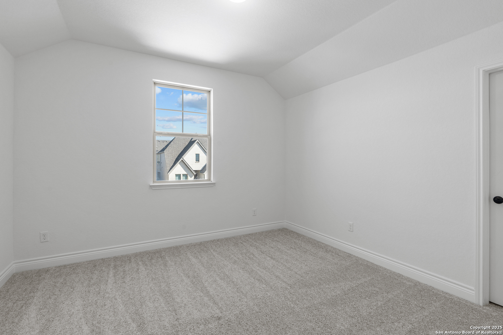 12421 Dime Box San Antonio TX 78253