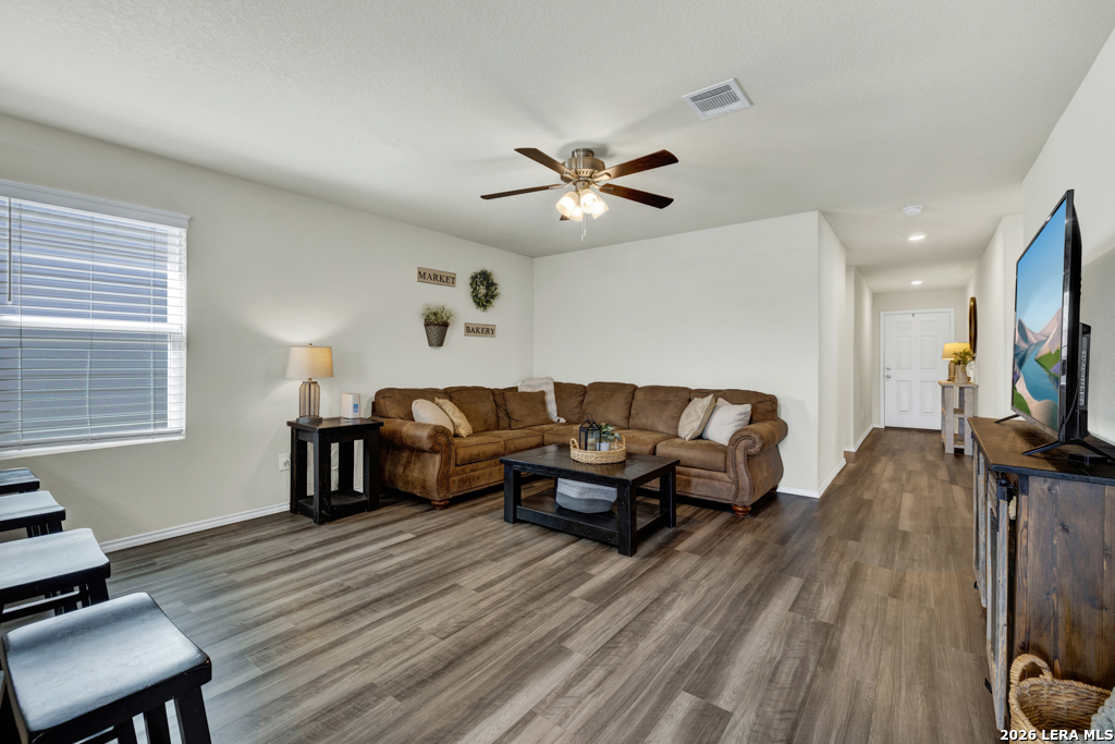 2459 Pechora Pipit New Braunfels TX 78130