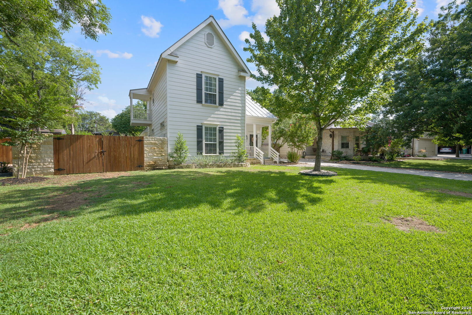117 W Evergreen Street Boerne TX 78006