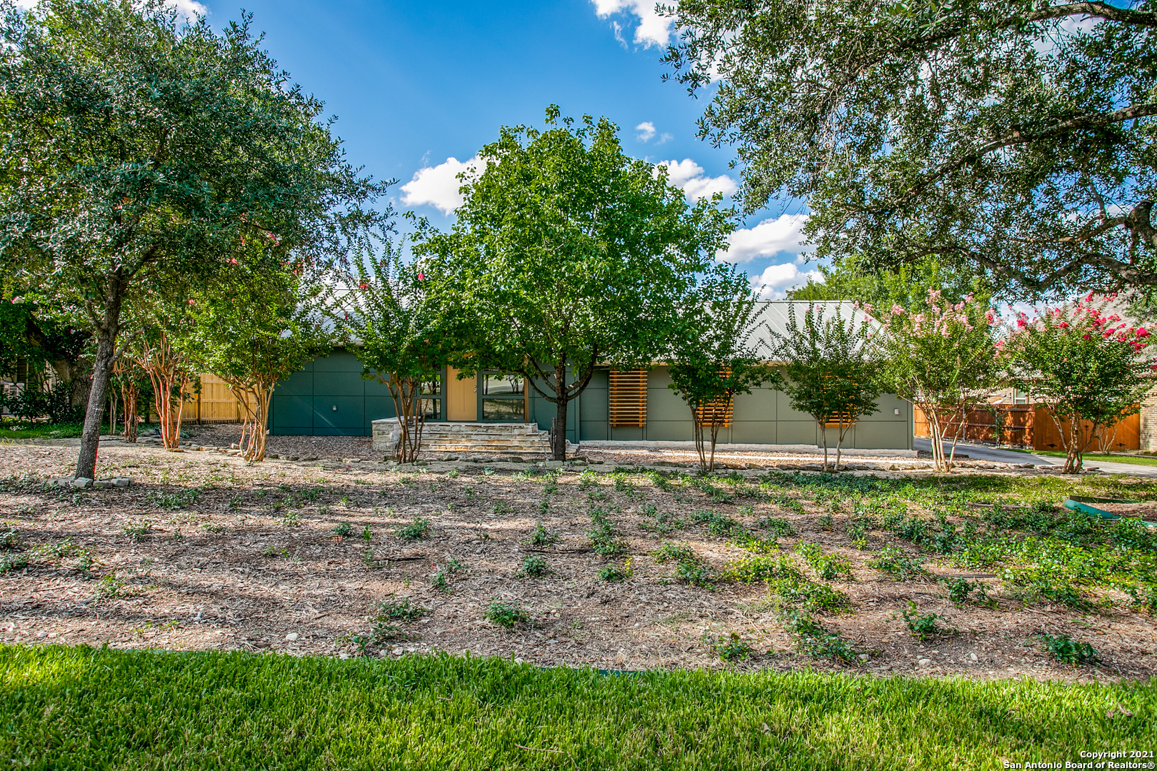 809 Elizabeth Road Terrell Hills TX 78209