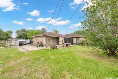 10235 Lafferty Oaks Street Houston TX 77013