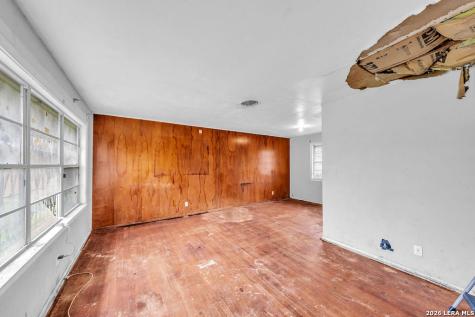 10235 Lafferty Oaks Street Houston TX 77013