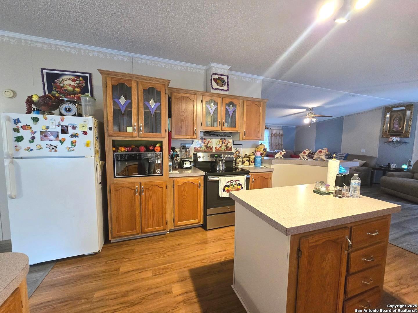 260 Savannah Grove Von Ormy TX 78073