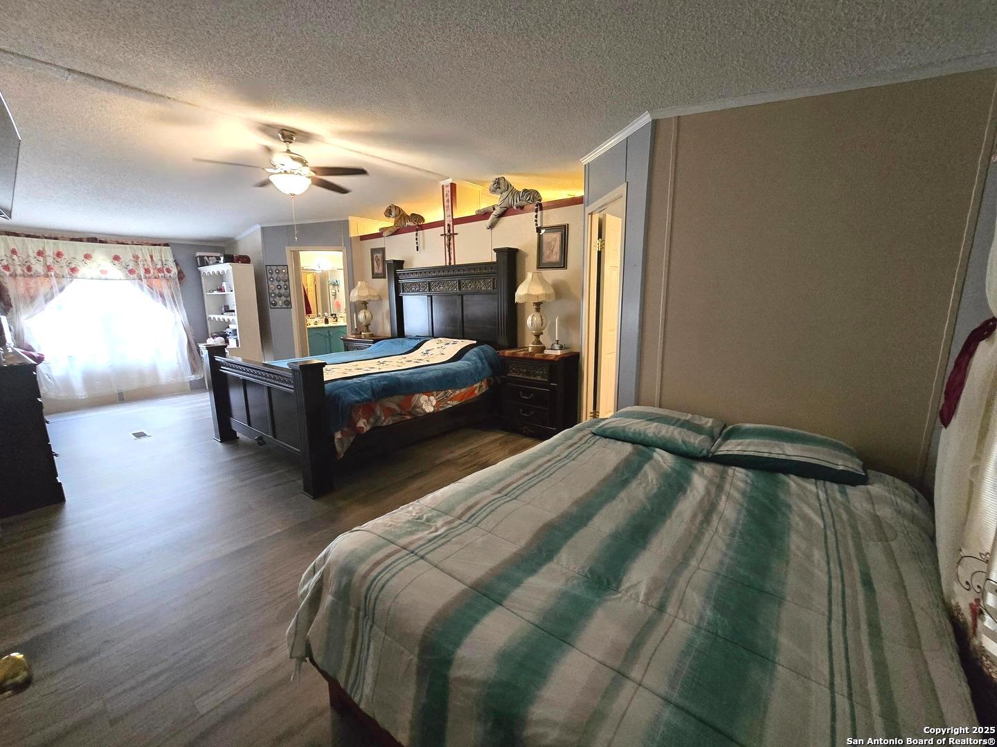 260 Savannah Grove Von Ormy TX 78073