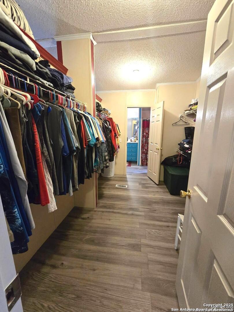 260 Savannah Grove Von Ormy TX 78073