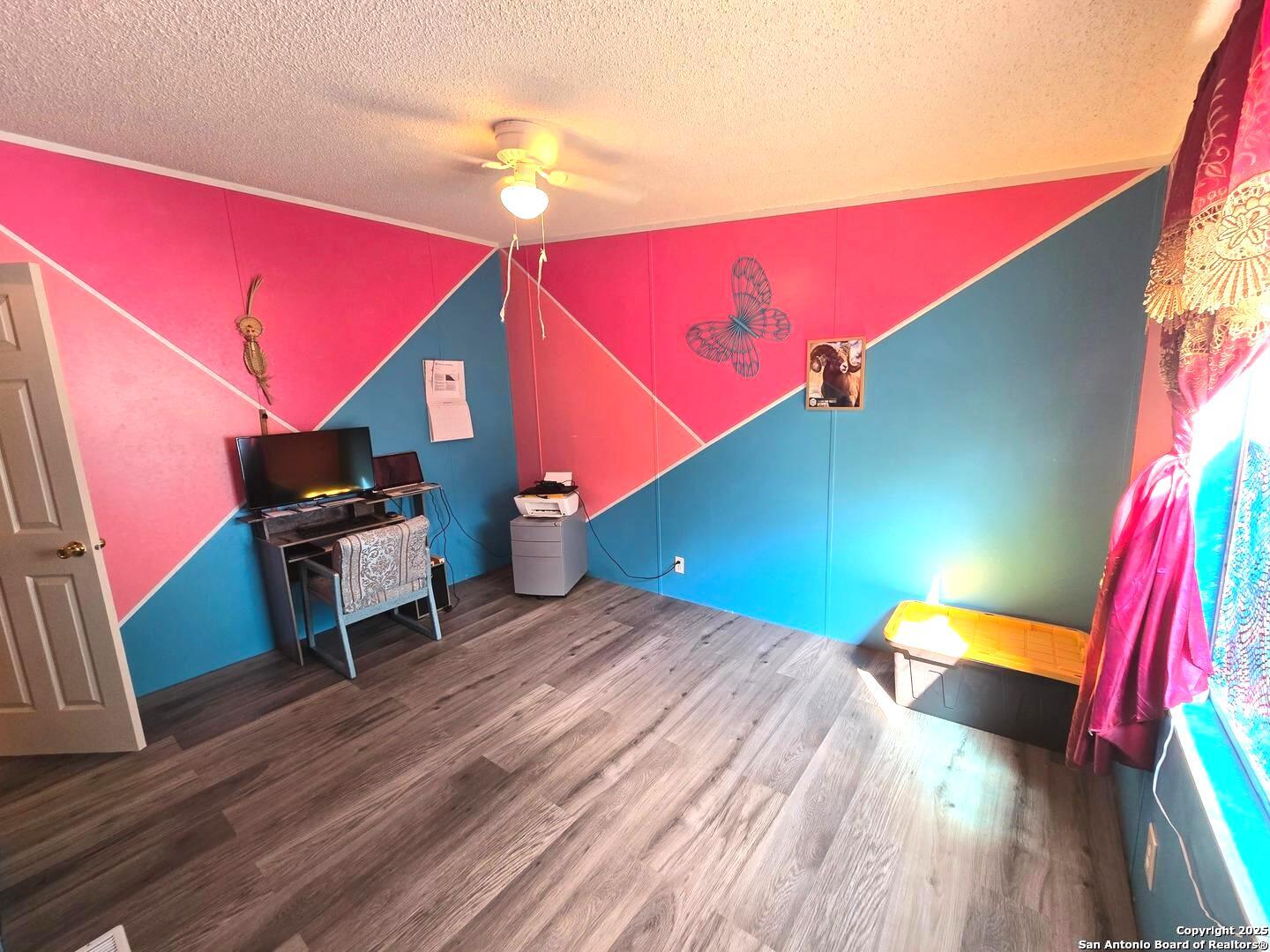 260 Savannah Grove Von Ormy TX 78073