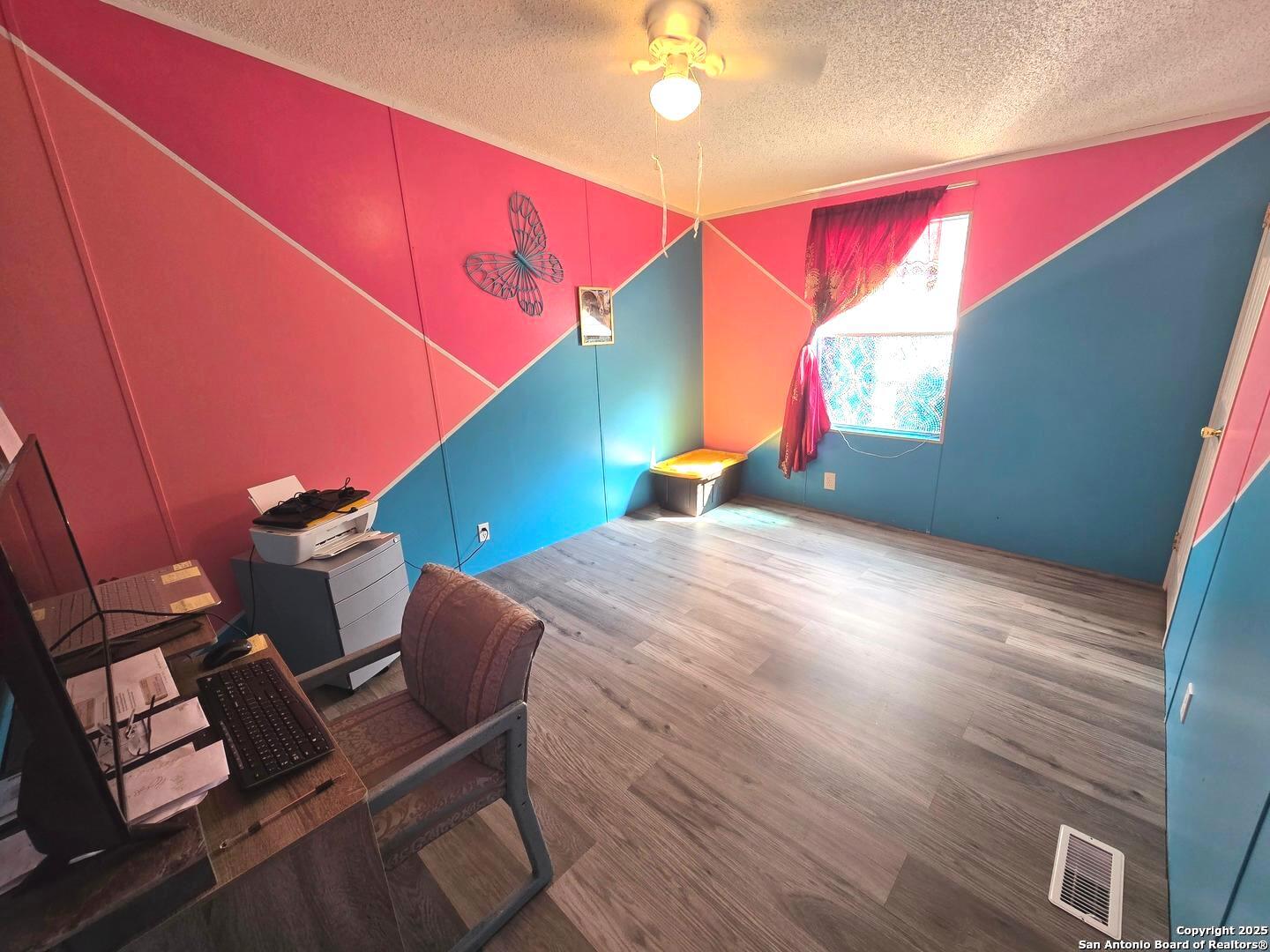 260 Savannah Grove Von Ormy TX 78073