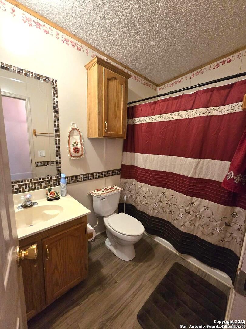 260 Savannah Grove Von Ormy TX 78073