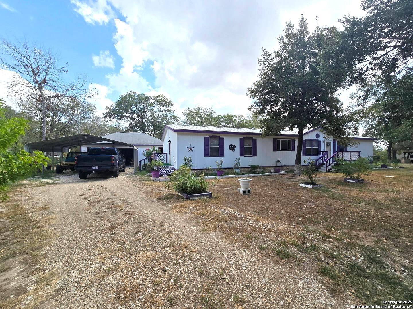 260 Savannah Grove Von Ormy TX 78073
