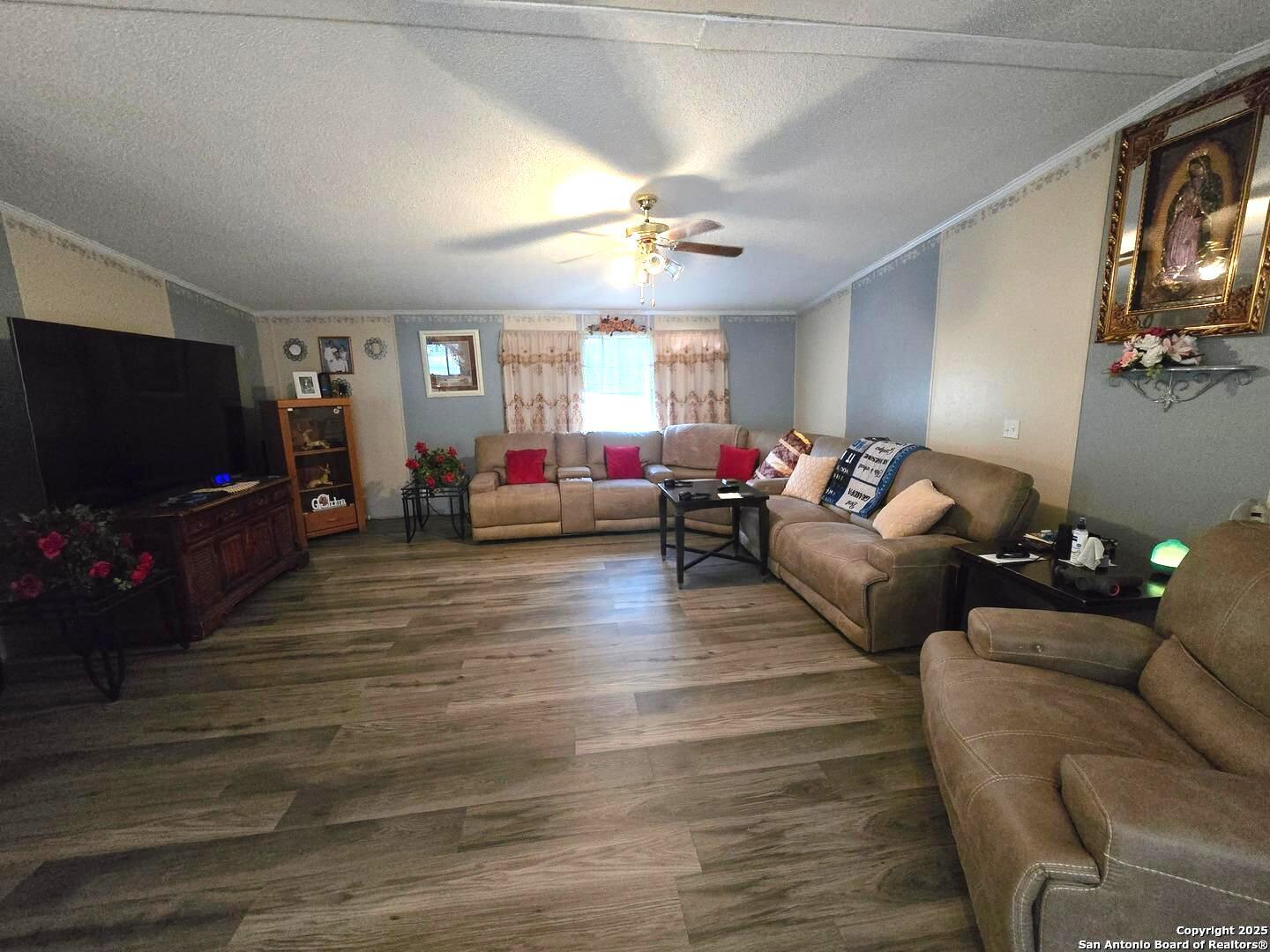 260 Savannah Grove Von Ormy TX 78073