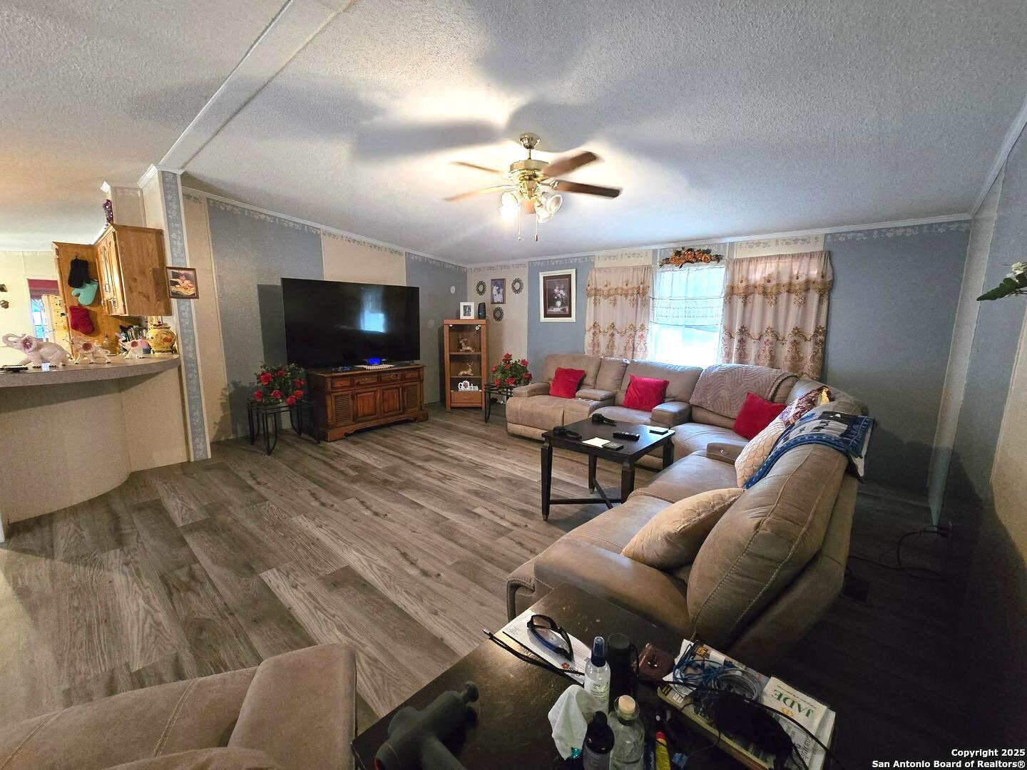 260 Savannah Grove Von Ormy TX 78073
