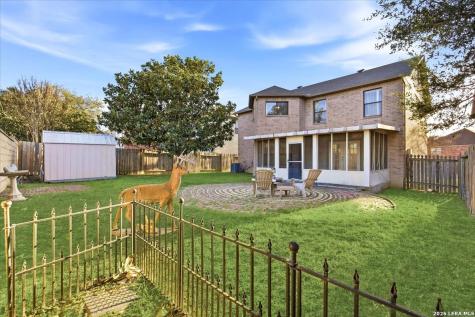 8410 Park Olympia Universal City TX 78148