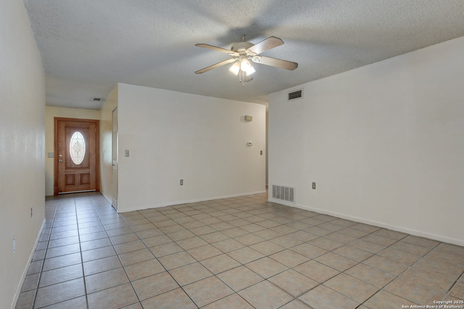 5818 Brambletree San Antonio TX 78247