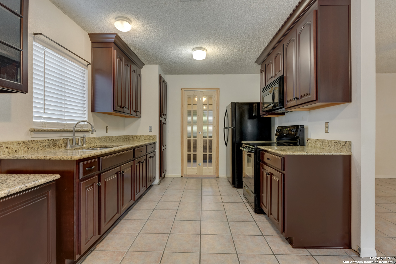 5818 Brambletree San Antonio TX 78247