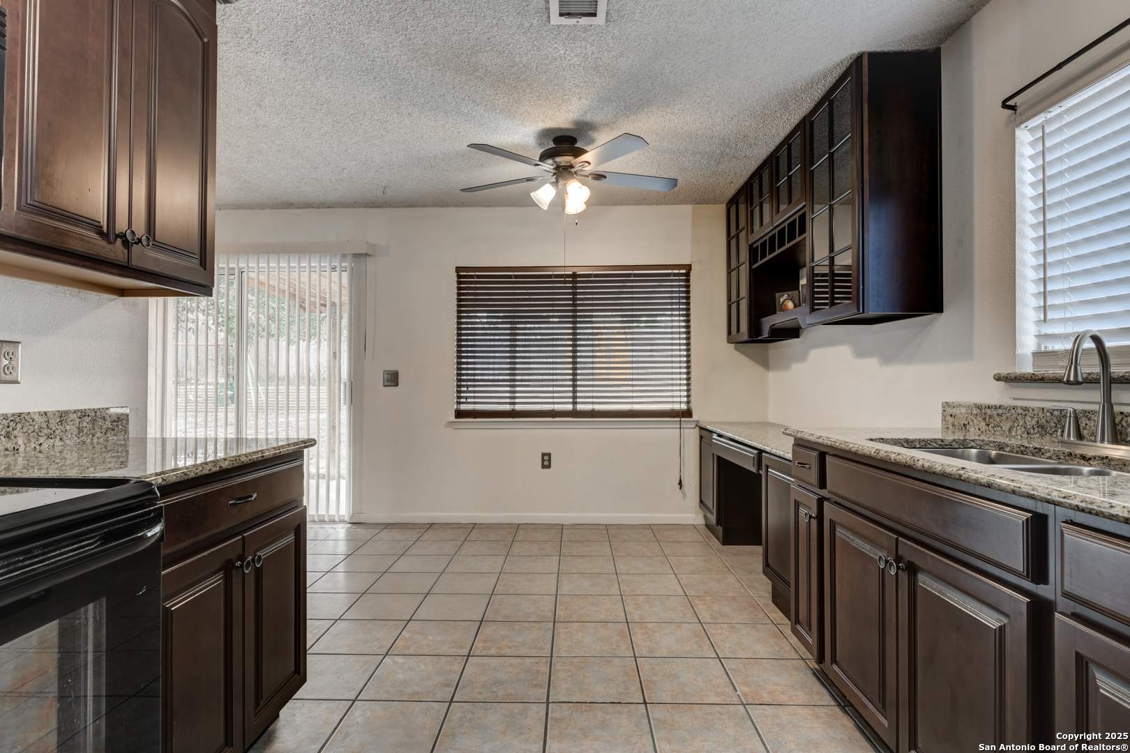 5818 Brambletree San Antonio TX 78247