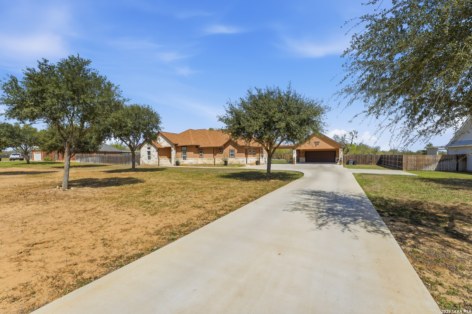 149 W Short Meadow Drive Lytle TX 78052