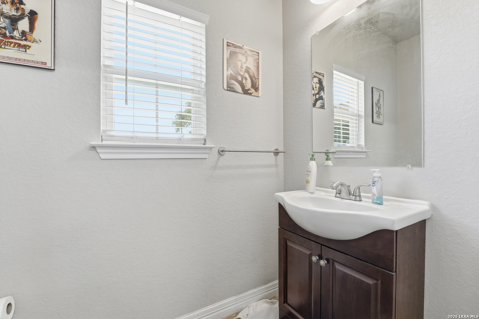 149 W Short Meadow Drive Lytle TX 78052
