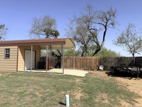 149 W Short Meadow Drive Lytle TX 78052