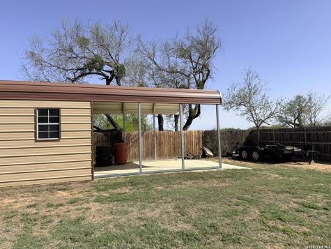 149 W Short Meadow Drive Lytle TX 78052