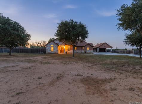 149 W Short Meadow Drive Lytle TX 78052