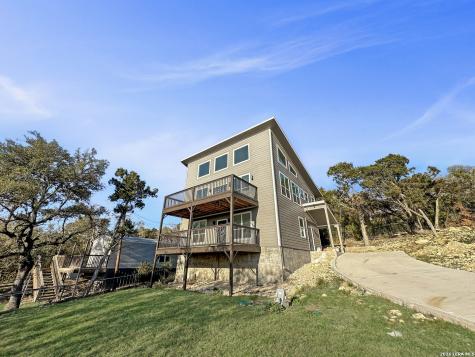 2292 Waterfront Park Canyon Lake TX 78133
