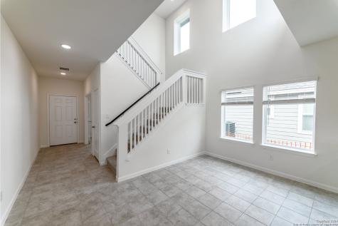 117 Lina Way Seguin TX 78155