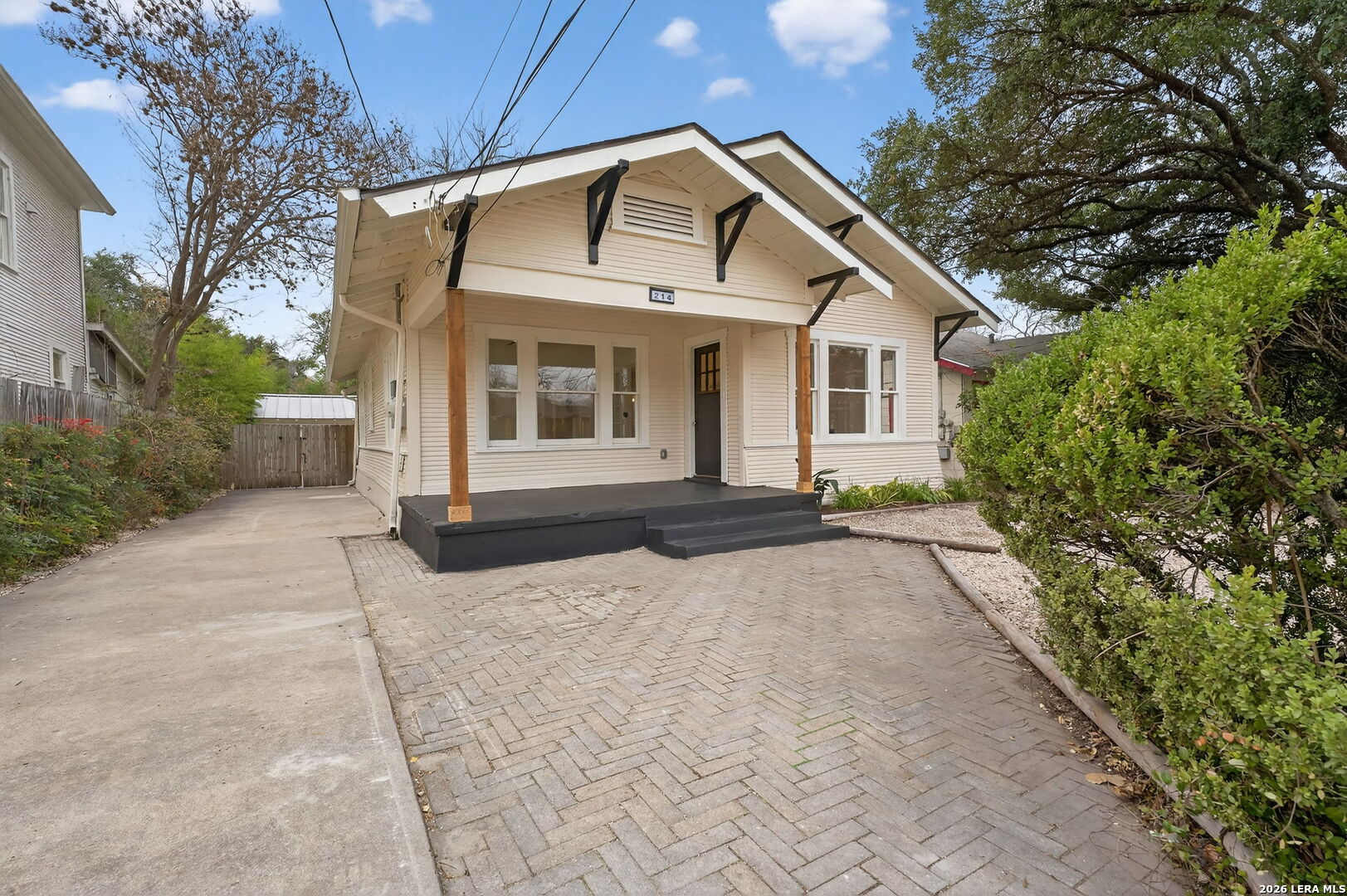 214 Ira San Antonio TX 78209