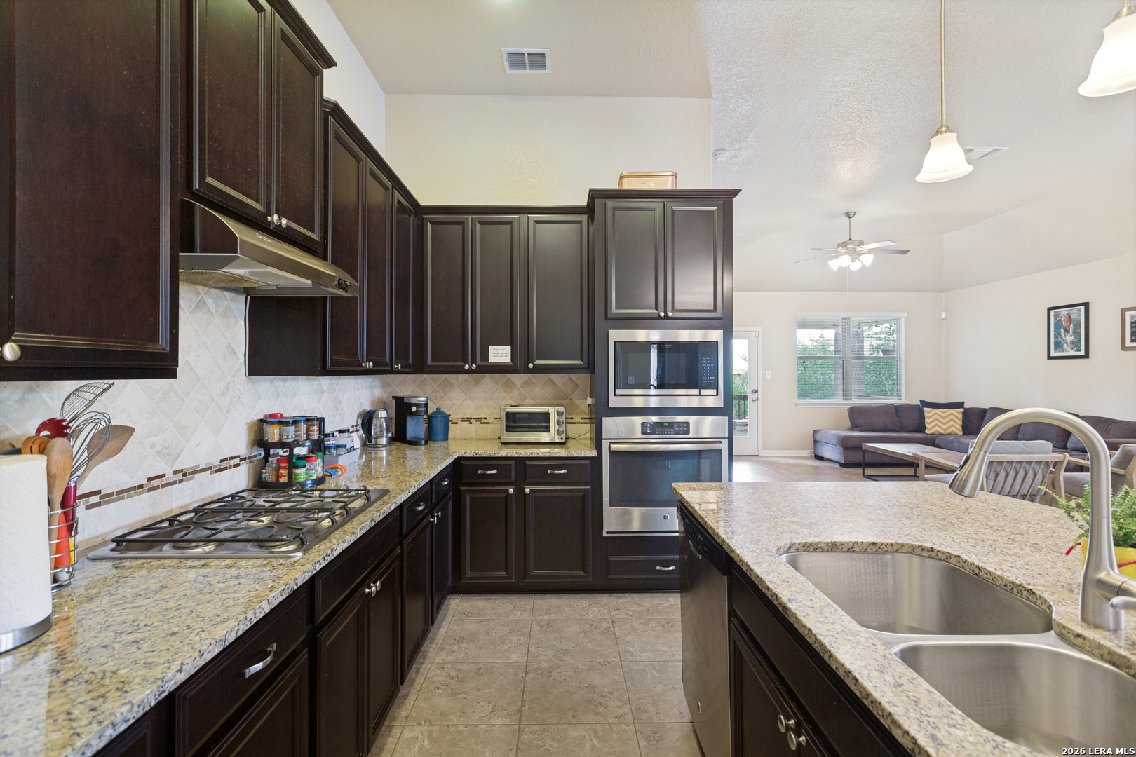 28907 Gooseberry San Antonio TX 78260