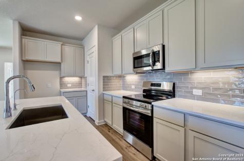 956 Tornado Ridge New Braunfels TX 78130