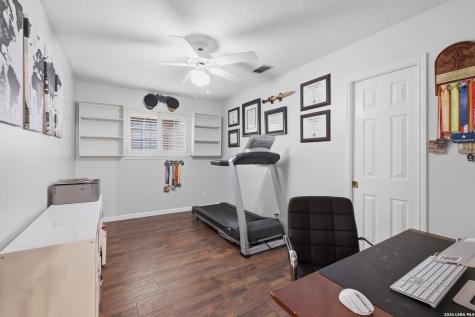16915 Brookwood San Antonio TX 78248