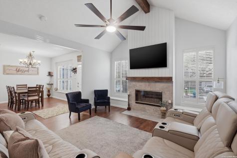 16915 Brookwood San Antonio TX 78248