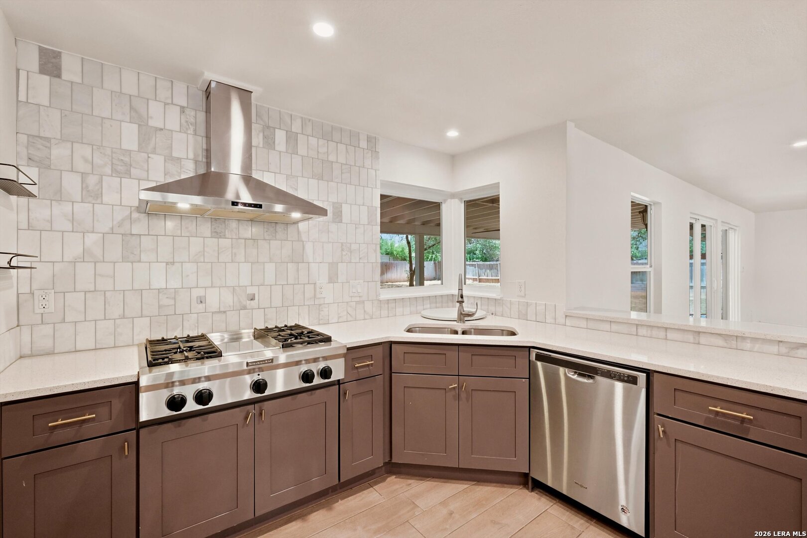 217 Gardenview Castle Hills TX 78213