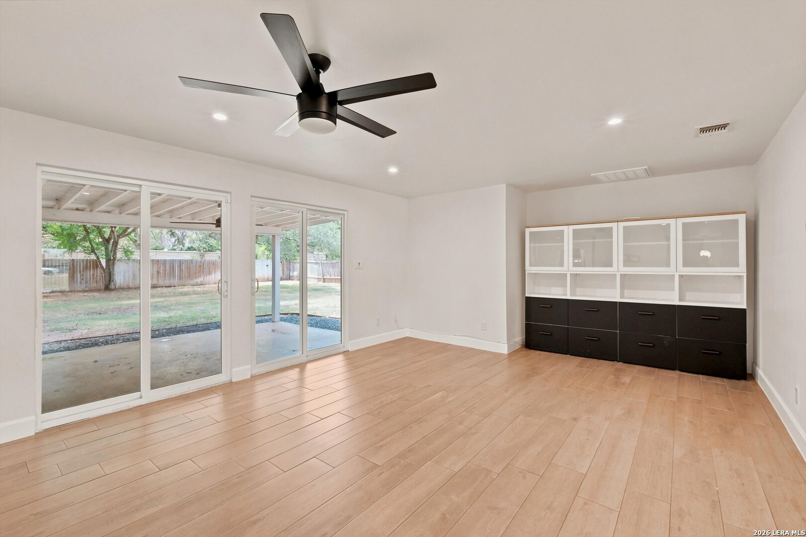 217 Gardenview Castle Hills TX 78213