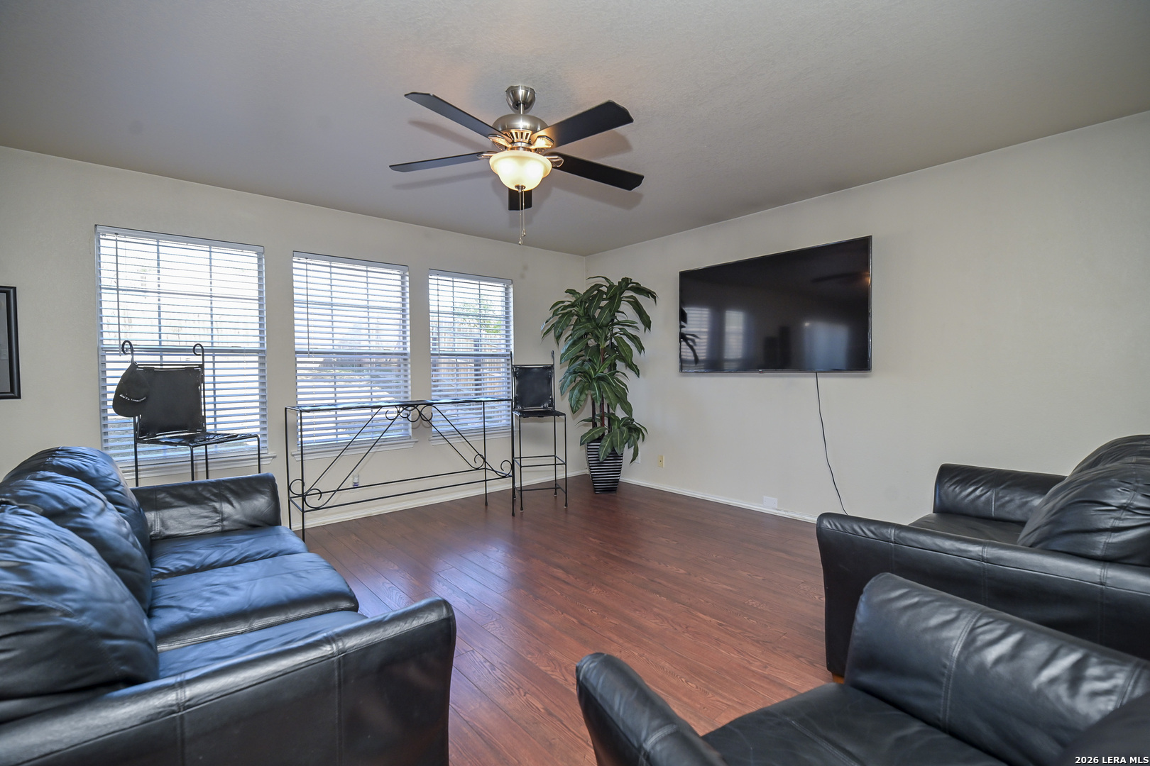 7207 Avery Live Oak TX 78233