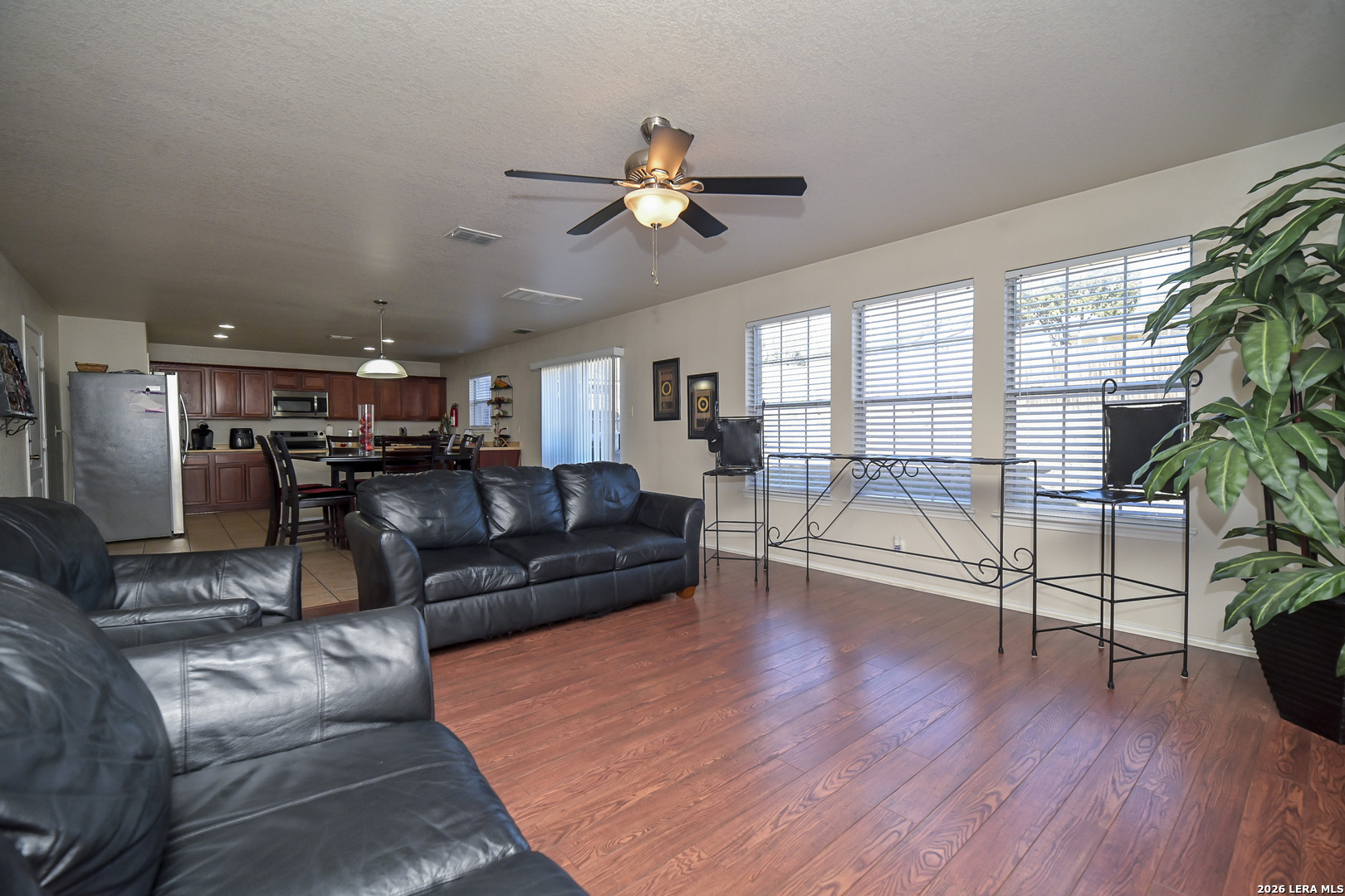 7207 Avery Live Oak TX 78233