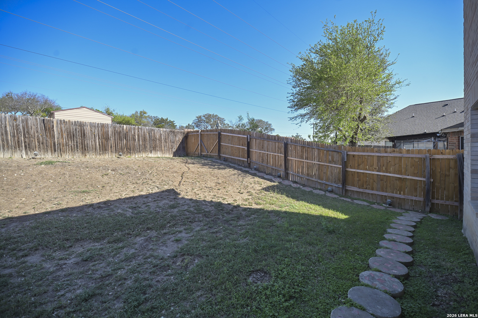 7207 Avery Live Oak TX 78233