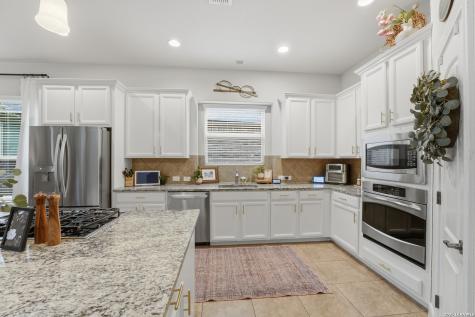 18614 Canoe Brook San Antonio TX 78258