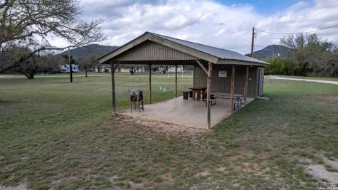 430 Frio Canyon Concan TX 78838