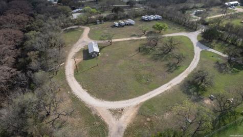 430 Frio Canyon Concan TX 78838