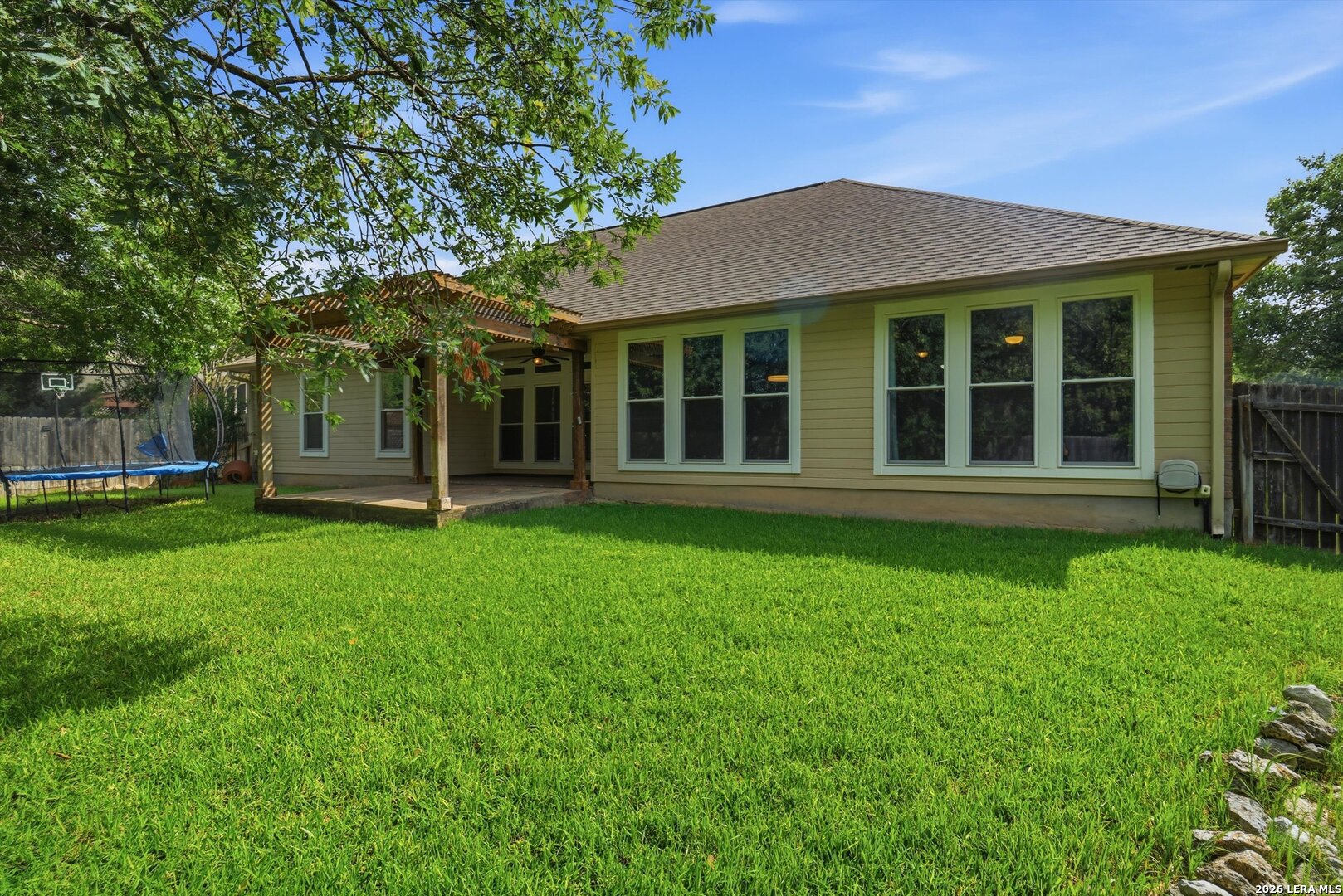 4301 Golden Oak Schertz TX 78154