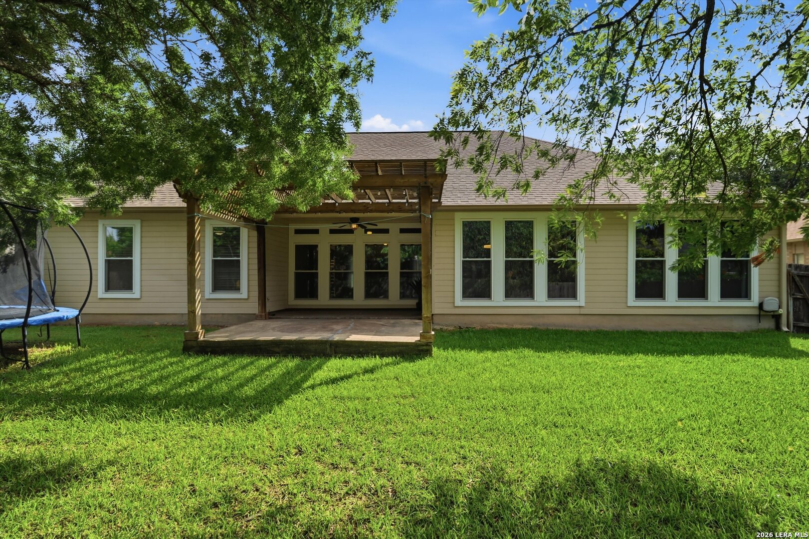 4301 Golden Oak Schertz TX 78154