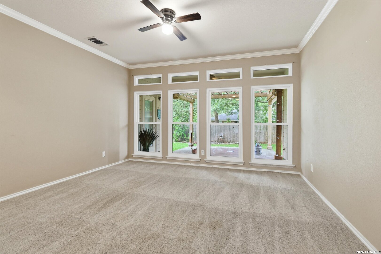 4301 Golden Oak Schertz TX 78154