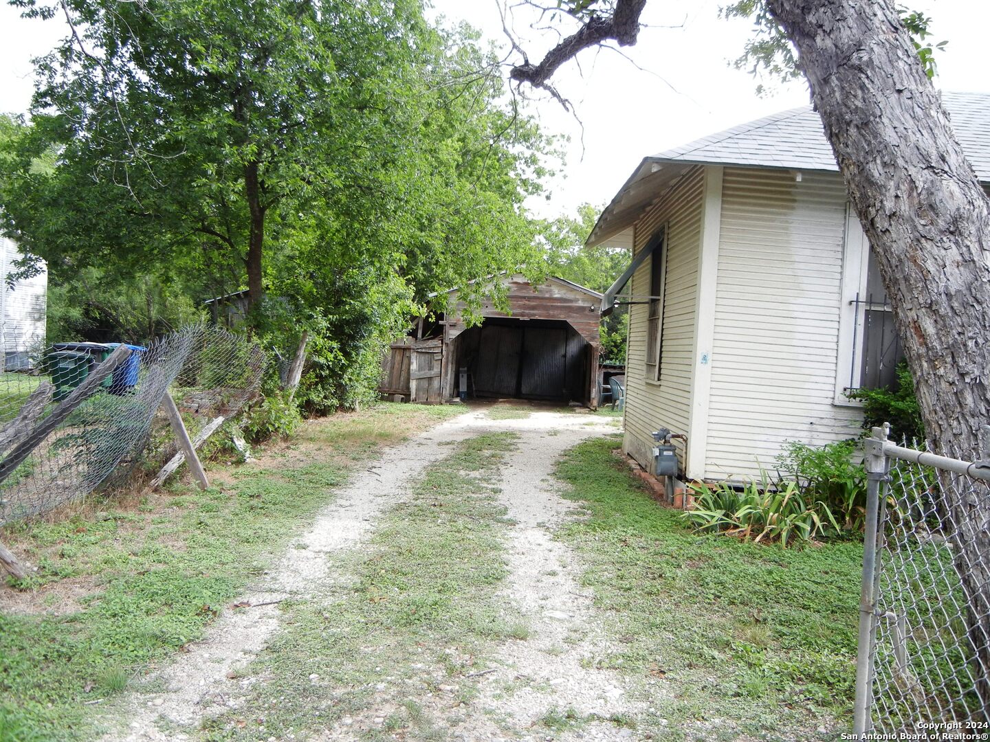 1845 Saltillo Street San Antonio TX 78207