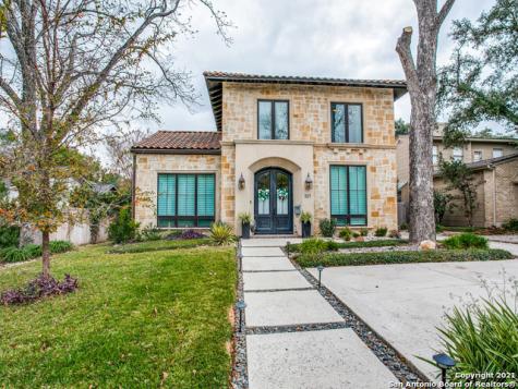 327 Arcadia Place Terrell Hills TX 78209